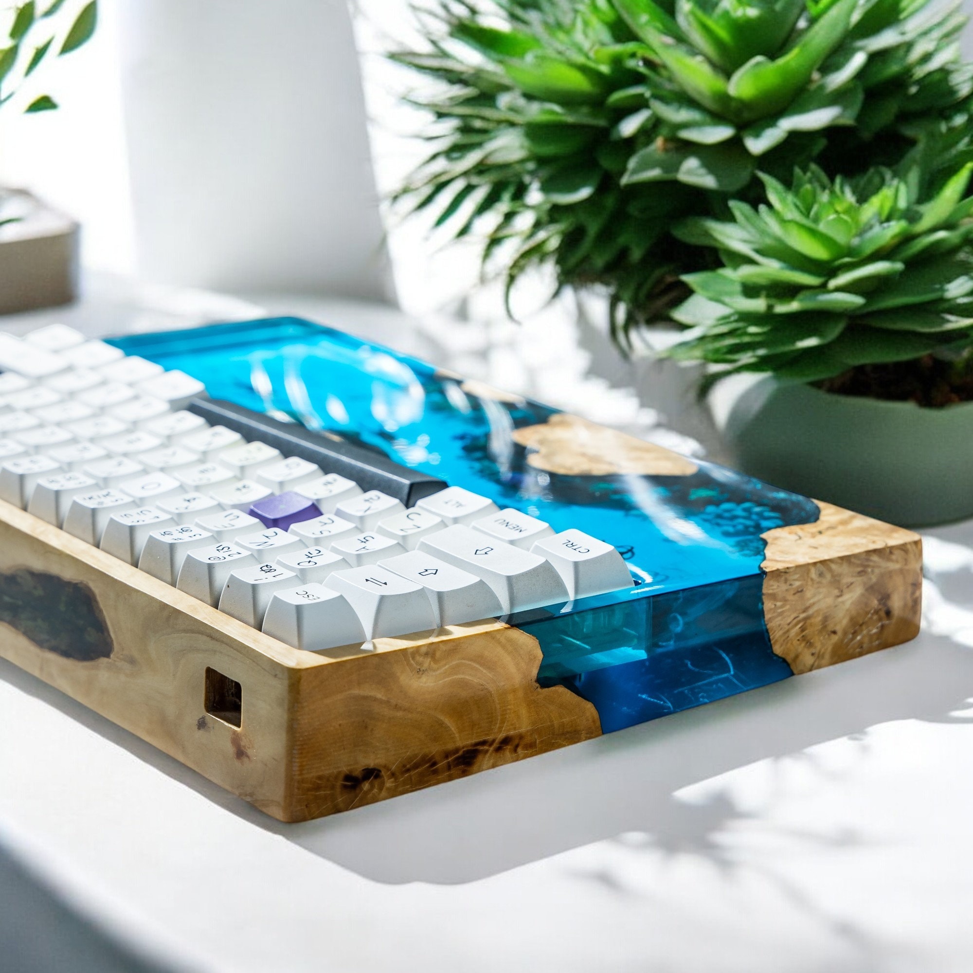 Case Keyboard Octopus - Coral Resin, Wood Keyboard Case, Custom ...