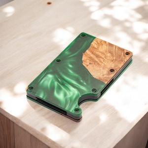 Tarjetero de resina epoxi, tarjetero de visita, tarjetero de cuero epoxi, tarjetero de regalo SVG, tarjetero de madera verde, regalo para él
