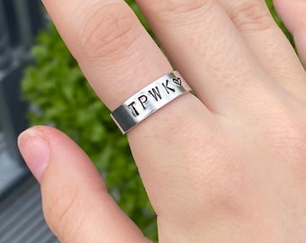1direction- Harry - Louis - Zayn - Niall -Ashe - TPWK - personalised rings - different styles. aluminium wire metal stamp ring