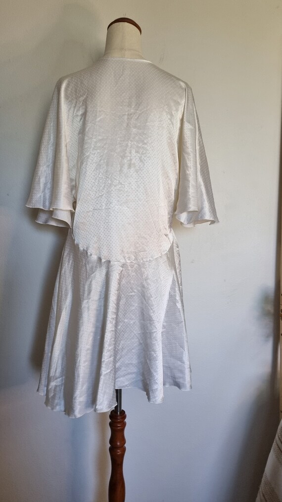 Angelic White Satiny Short Dressing Gown Robe 90s - Gem