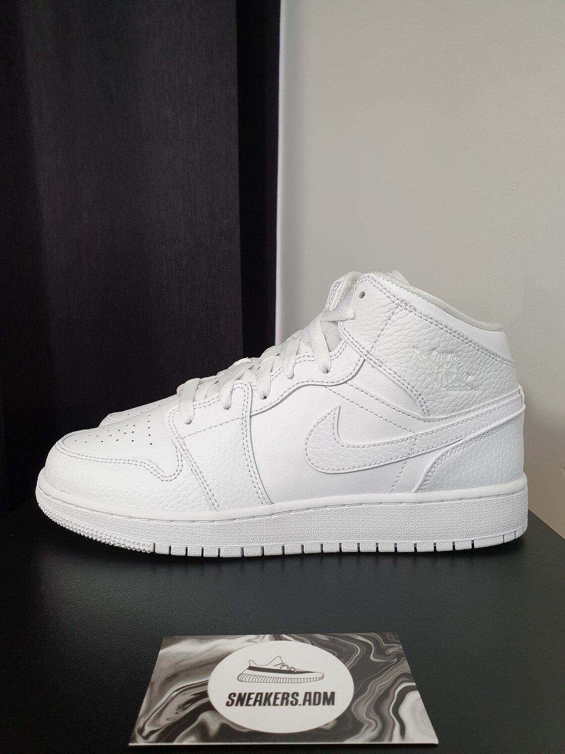 air jordan 1 triple white gs