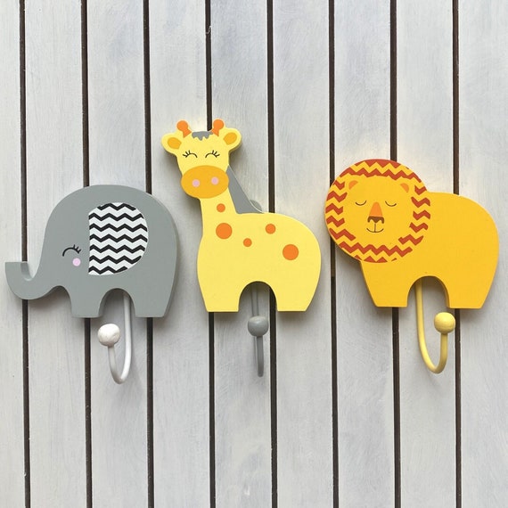 Tinkietoys Wooden SAFARI COAT HOOKS Set of 3 Wall Decor for Kids