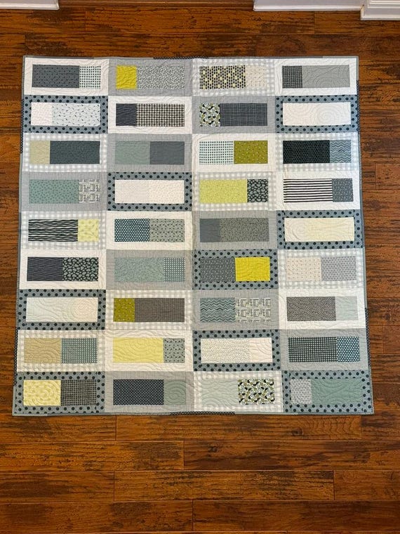 Quilt - Move the Line with Greenstone by Jen Kingwell