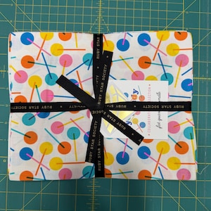 Ögongodis - Ruby Star Society Collaborative Collection - FQ-paket
