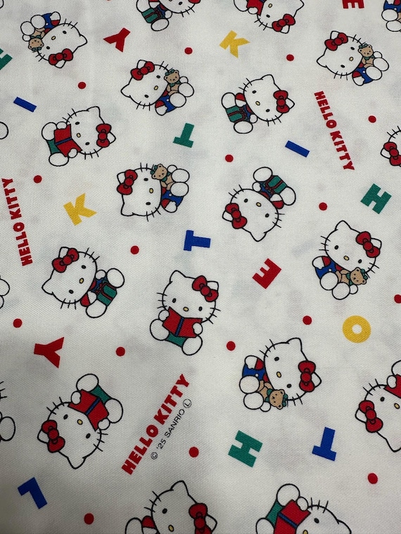 CANVAS - Hello Kitty ABC (White)