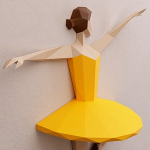 Polygonal dancer paper craft 3d model.