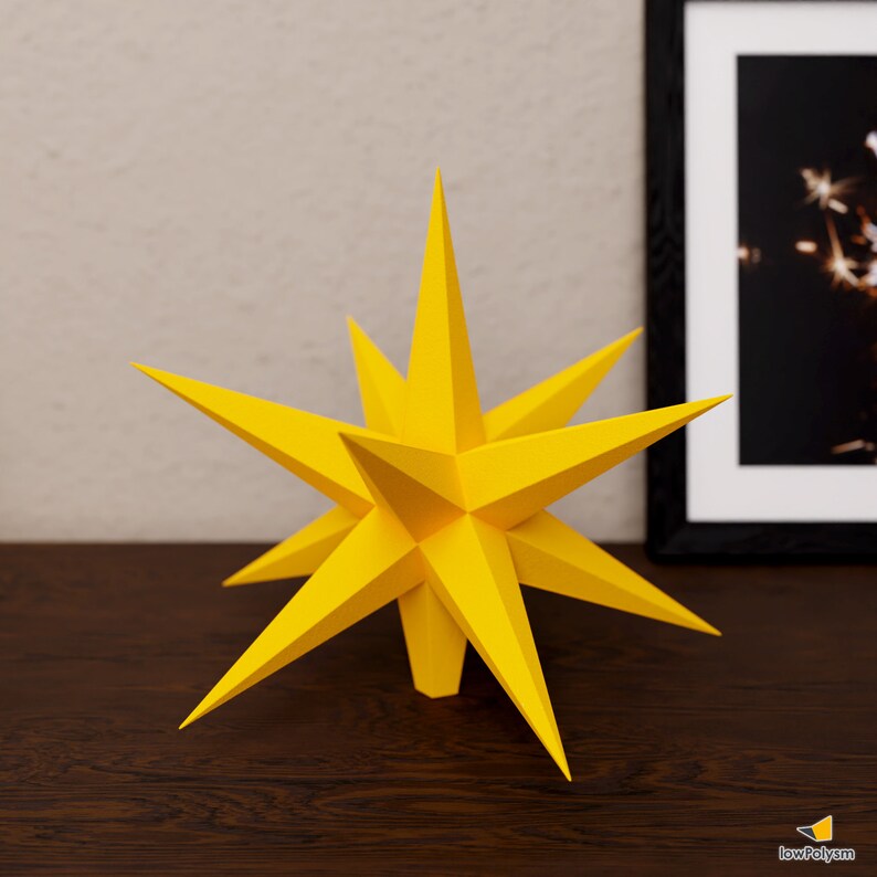 Paper Topper spiked star for Xmas tree.