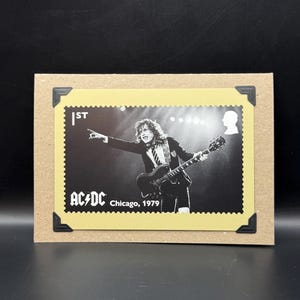 Carte postale ACDC PHQ 2025 Timbres du bureau de poste Carte de voeux originale KeepSake Chicago 1979
