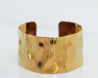 GOLD-MANSCHETTEN-ARMBAND | Statement-Armreif für Frauen | Modernes Manschettenarmband