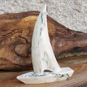 Sailing boat in Carrara marble, Italian craftsmanship in marble, artisanal object in Carrara marble, regatta trophy in luxurious marble.