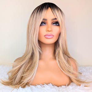 Blonde Wig with Bangs - Californian Girl, 70&#39;s Inspired, Realistic Glueless, Daily Wear, Synthetic Ladies Wigs