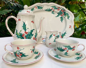 Villeroy and Boch Holly Collection