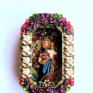Mary Help of the Christians  Portable Shrine