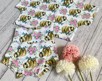 Baby and Children’s Bummies. Sizes NB-4, High Waisted Bummies. Custom orders available.