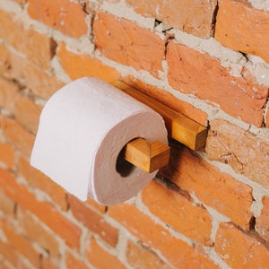 Porta carta igienica in legno naturale, appendiabiti da parete galleggiante per rotoli di carta igienica scandinavo, accessori per il bagno, regalo di Natale per l'inaugurazione della casa