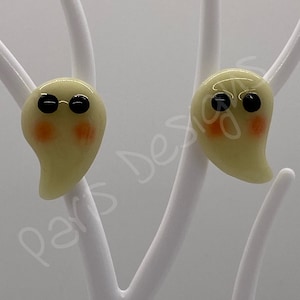 Ghost Earrings | ghost |  kawaii | glow in the dark | earrings | polymer clay earrings | earring | jewelry | ghost face jewelry