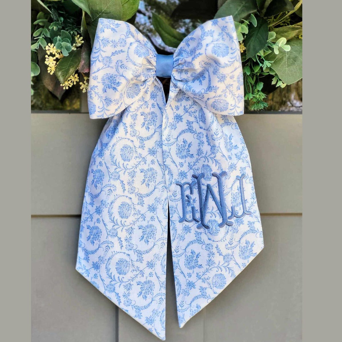 Bow Light Blue Chinoiserie Sash for Boxwood Wreath Chinoiserie Blue Embroidered Scarf for Front Door Wreath Decor Monogrammed Bow for Mirror - Etsy