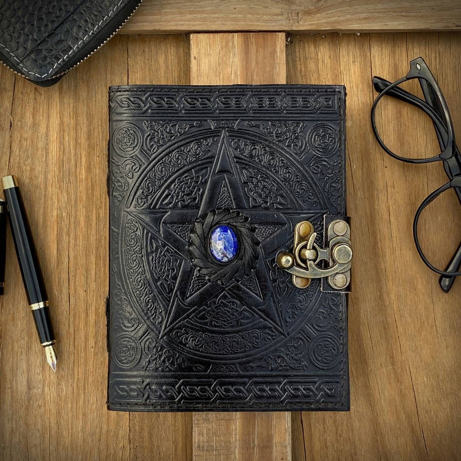Grimoire Official Memorial Book 上巻　下巻 Book Of Shadows: Blank Lined Journal, Empty Grimoire Journal