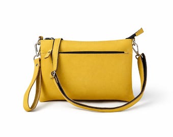 Personalized Women’s Leather Purse, Small Crossbody Wristlet Bag, Minimalist Everyday Handbag