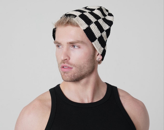 Black Checkered Hand Knitted Bucket Hat