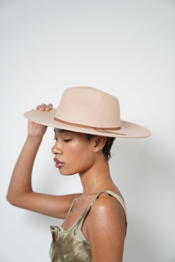 Women's Cream Australian Wool Wide Brim 