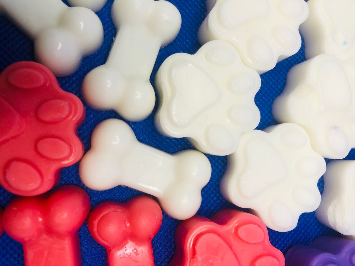 Dog paw wax melts dog bone wax melts pet shaped wax melts Etsy