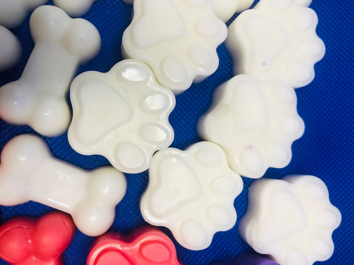 Dog paw wax melts dog bone wax melts pet shaped wax melts Etsy