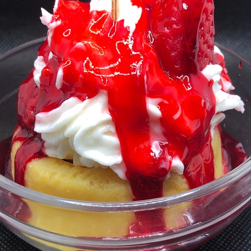 Strawberry shortcake candle , soy candle, dessert candle, bowl candle , sundae candle