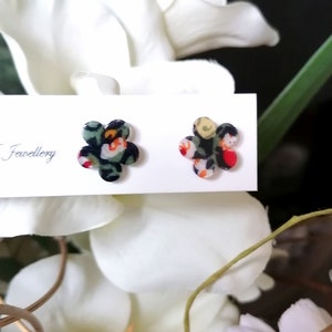 Forget Me Not Earrings, Flower Stud Earrings, Dainty Stud Earrings, Mothers Day Gift, Gift For Mom, small Stud Earrings, Girls Earrings