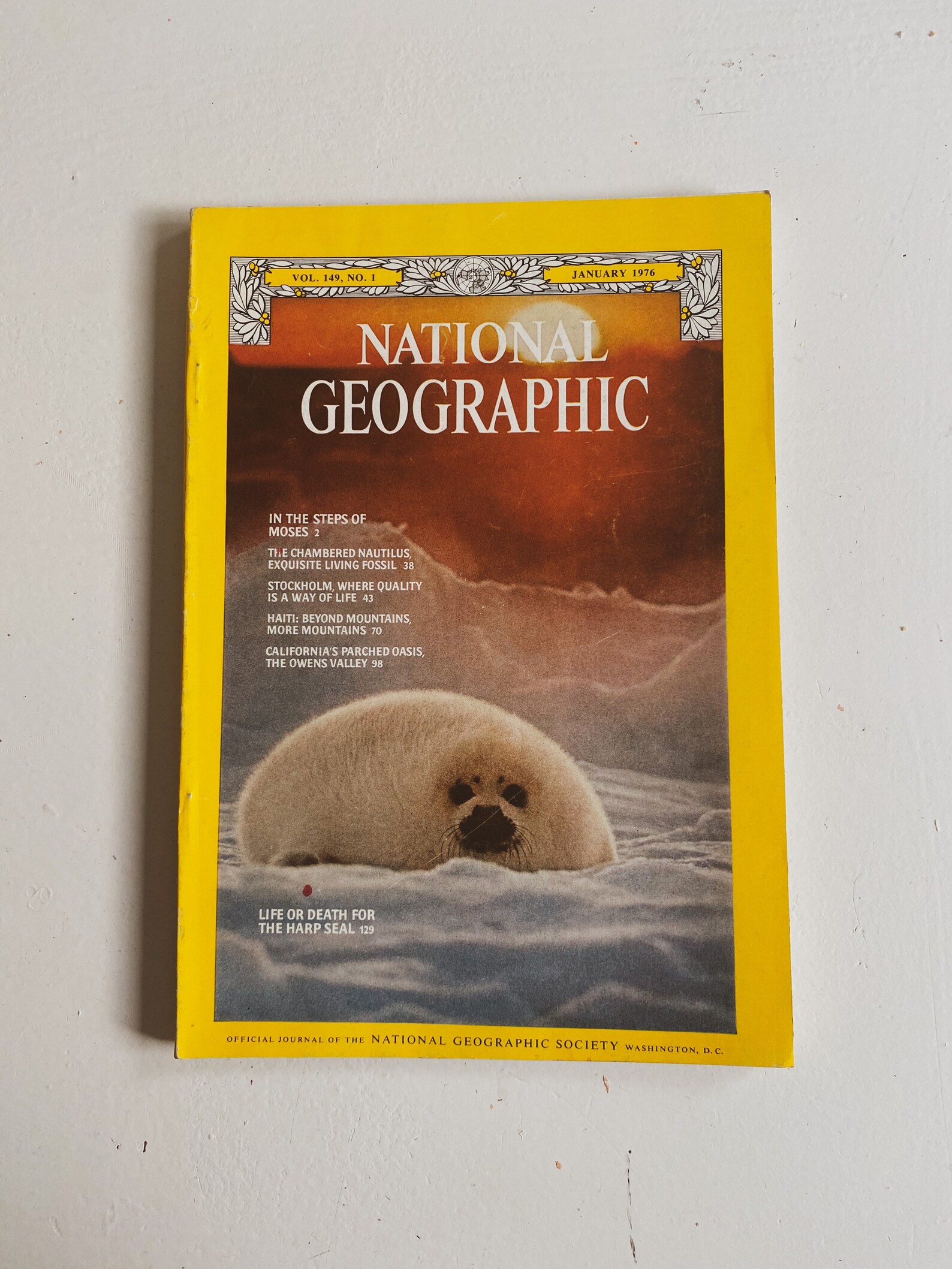 National Geographic. Volume 149 no.1 January 1976 Etsy