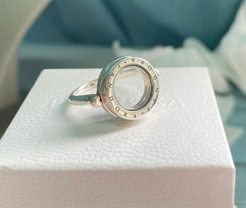 Floating Locket Logo Ring 925 Sterling 