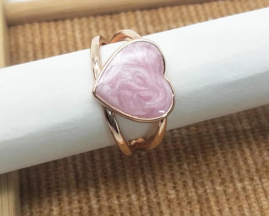 Pink Swirl Heart Statement Ring Rose 