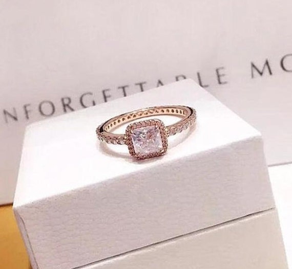Timeless Elegance Ring Rose Gold Plated 