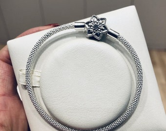 Pandora Moments Bright Snowflake Clasp 
