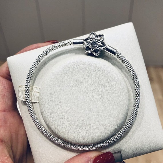Pandora Moments Bright Snowflake Clasp 