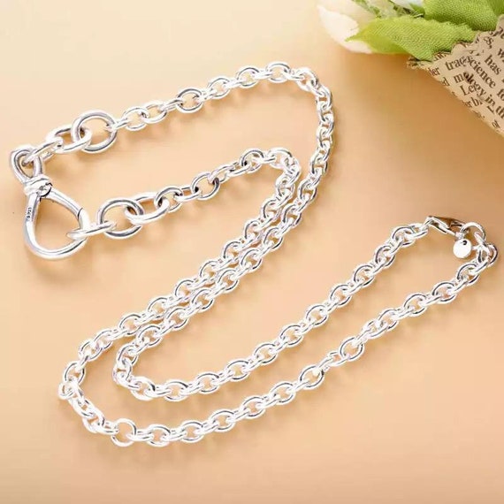 Chunky Infinity Knot Chain Necklace 