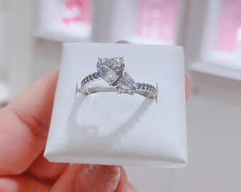 Double Heart Sparkling Ring 100% 925 