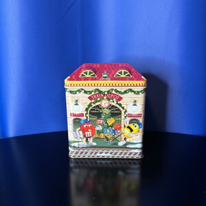 Vintage Candy Memorabilia - M&M&#39;s Train Depot Station Number 13 Christmas Village Tin Canister (2001)