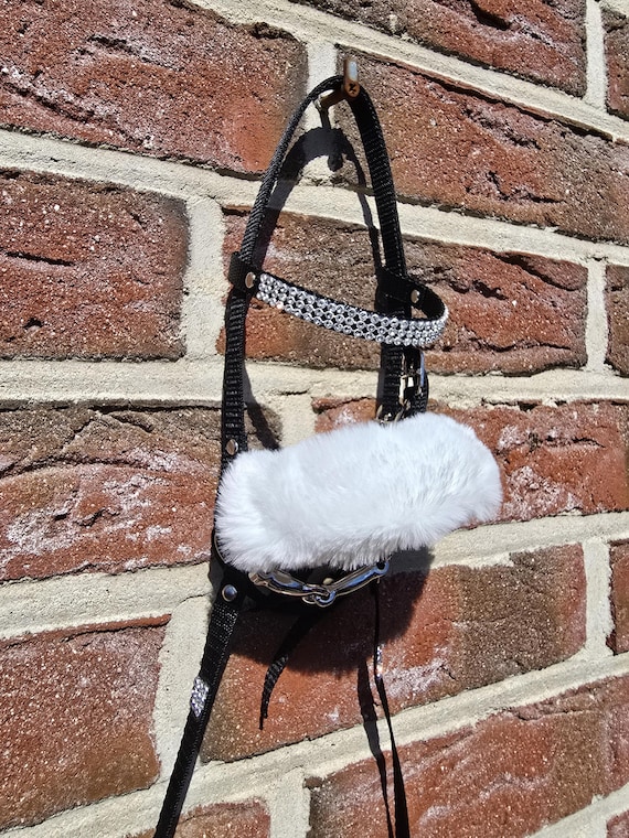 Hobby Horse Trense /Zaumzeug mit Glitzerstirnriemen, Mundstück, Plüschnasenriemen und festen Zügeln *MAßANFERTIGUNG- Bitte Video beachten!