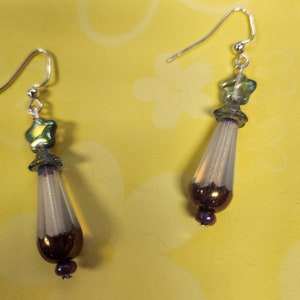 Dangle drop earrings