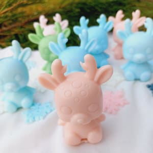 Deer Soap Favors: Vegan Christmas Mini Gifts, 10 pcs