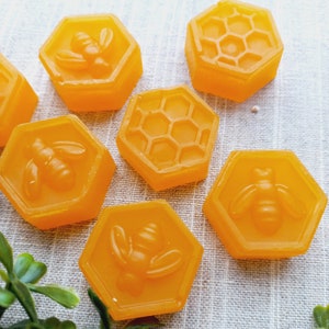 40 pcs mini Cell soap, Bulk soap, Guest soap, Baby shower, Face, Body soap, Without packaging, honey soap.