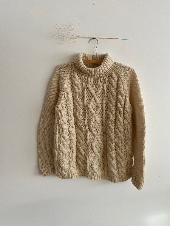 Vintage Hand Knit Wool Sweater - image 1