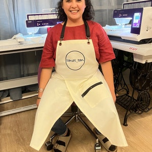 Logo Embroidered Apron, Personalized Split Leg Pinafore Embroidery, Art Craft Pottery Clay Teacher Kitchen Tattoo Florist Adjustable Smock