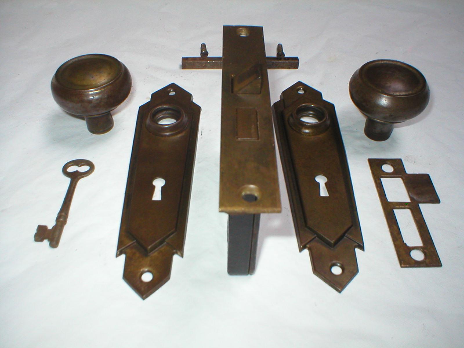 Curated visual reference: Vintage Deco Door Hardware Reference: Antique Art Deco Door Hardware