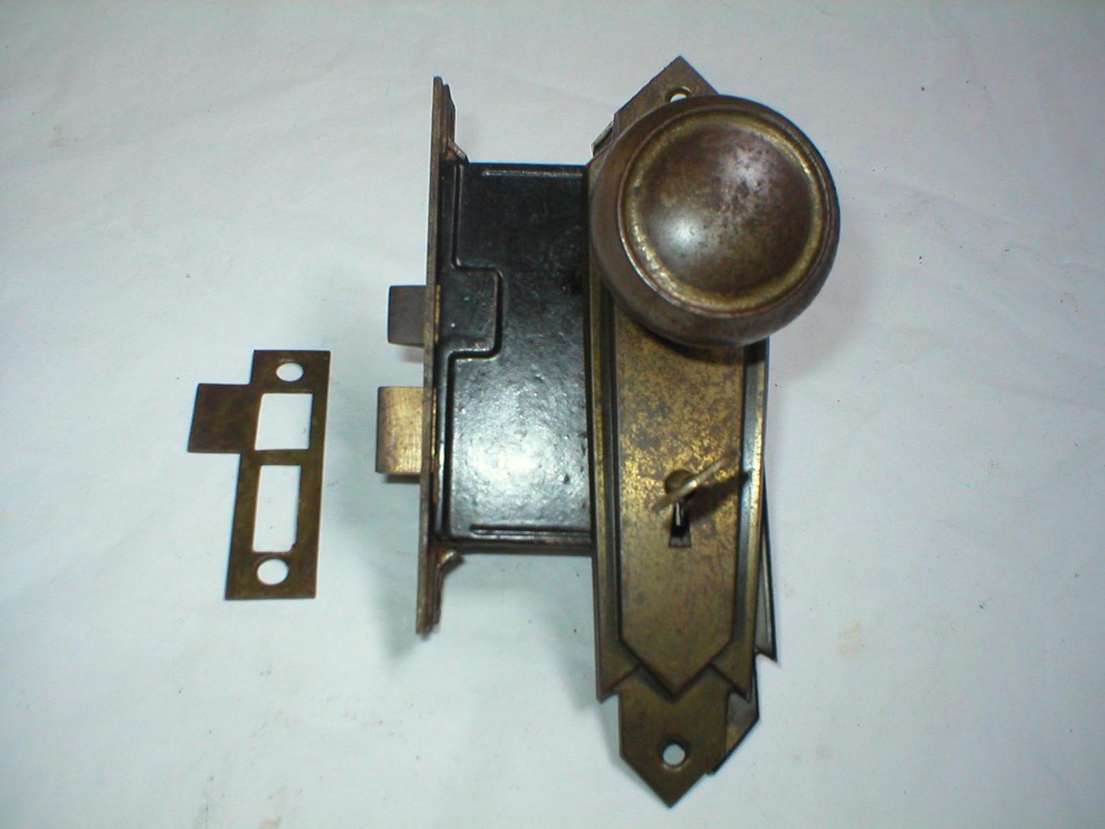 Curated visual reference: Fresh Look at Antique Art Deco Door Hardware