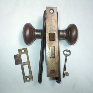 Antique Art Deco Era Door Hardware with Durex Knobs bild 6