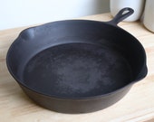 Favorite Piqua Ware 8 Smiley Logo Cast Iron Skillet with Heat Ring (10.5 quot ), Circa 1920 39 s