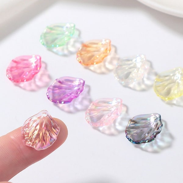 100pcs Irridescent Seashell Charm holographic Acrylic petal Charm AB resin Gradient pendant Necklace Earring Wholesale jewelry supplies,H186