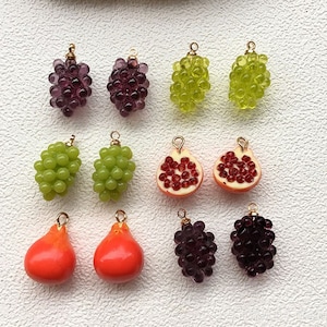 2pcs Resin Fruit Charms Grape jewelry Plastic Fruit Pendant Resin Charm DIY  bracelet necklace earring Jewelry Findings Craft Supplies, H3